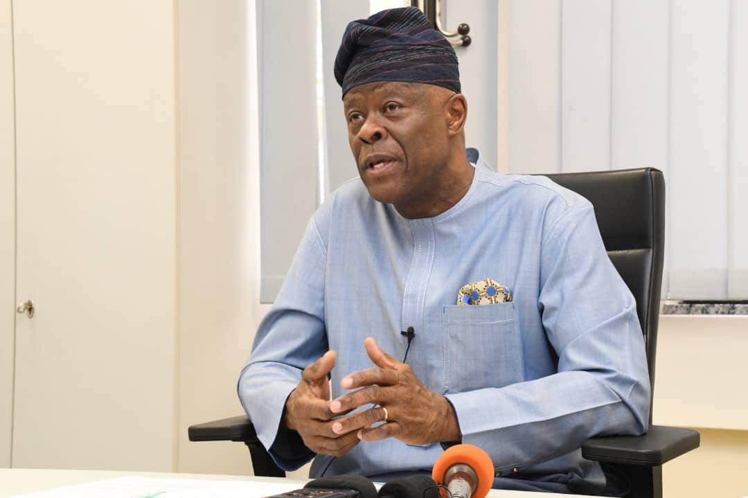 At Davos, Nigeria Woos Investors with Commitment to Debt Reduction