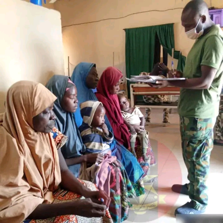 Nigerian Troops Rescue 12 Kidnap Victims from Boko Haram in Borno